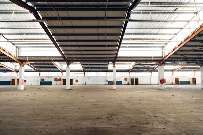 Capannoni industriali e commerciali